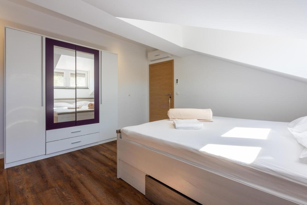 Rimac Apartment And Rooms โนวีวีโนดอลสกี ภายนอก รูปภาพ