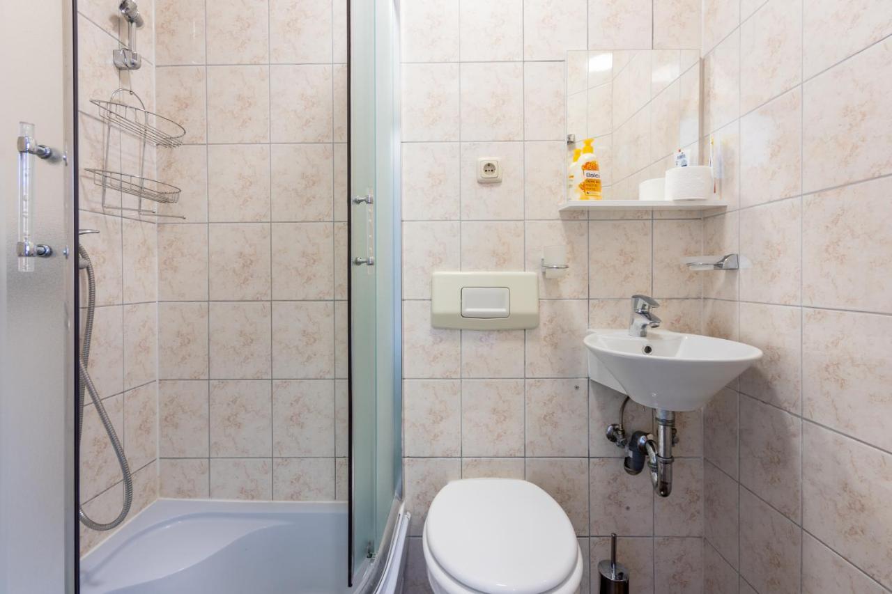 Rimac Apartment And Rooms โนวีวีโนดอลสกี ภายนอก รูปภาพ