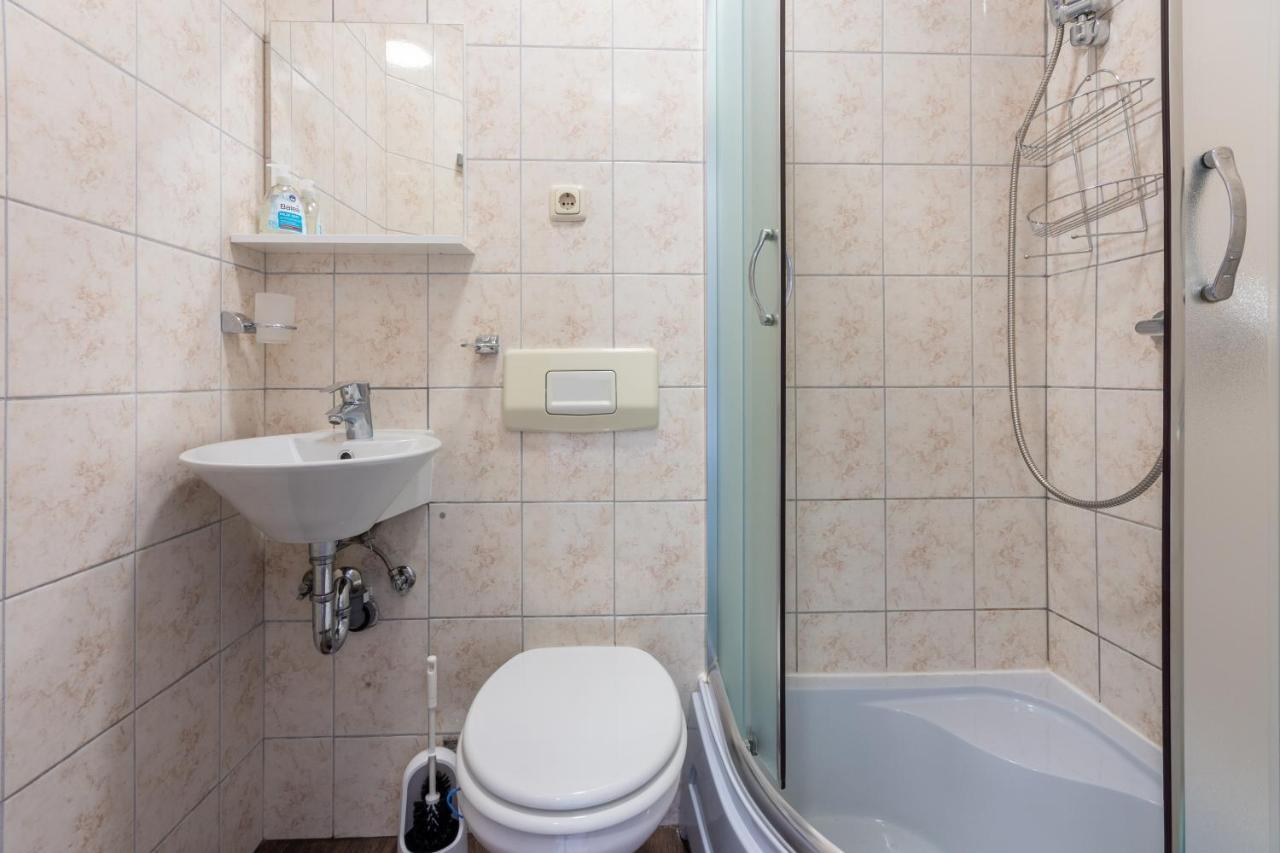 Rimac Apartment And Rooms โนวีวีโนดอลสกี ภายนอก รูปภาพ
